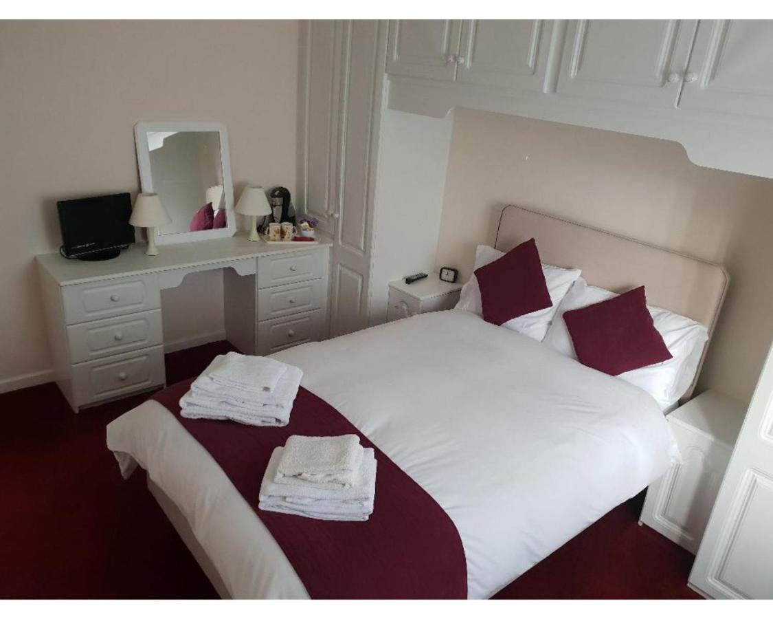42 Beaumont Rise Rental - Worksop Eksteriør billede